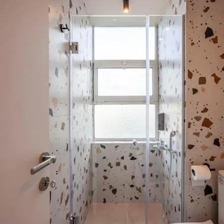 Апартаменти Nest 5 At Center 2p Салоніки